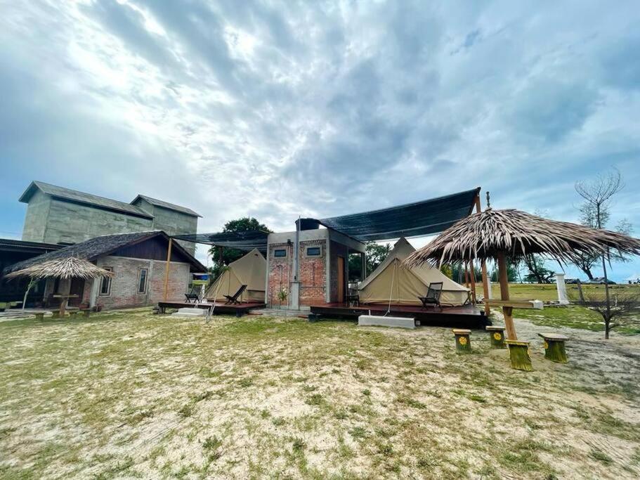 Rembulan Escape Bell Tent 1 Kampung Penarik Εξωτερικό φωτογραφία